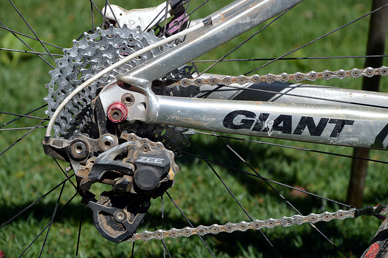 Here's what your Zee rear derailleur should look like in the 11t: