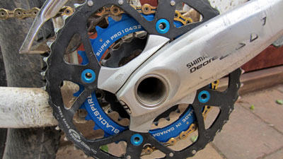 Blackspire 32t blue ano middle chainring on Shimano XT M760 cranks